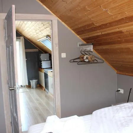 Le Rideux Bed & Breakfast Heyd